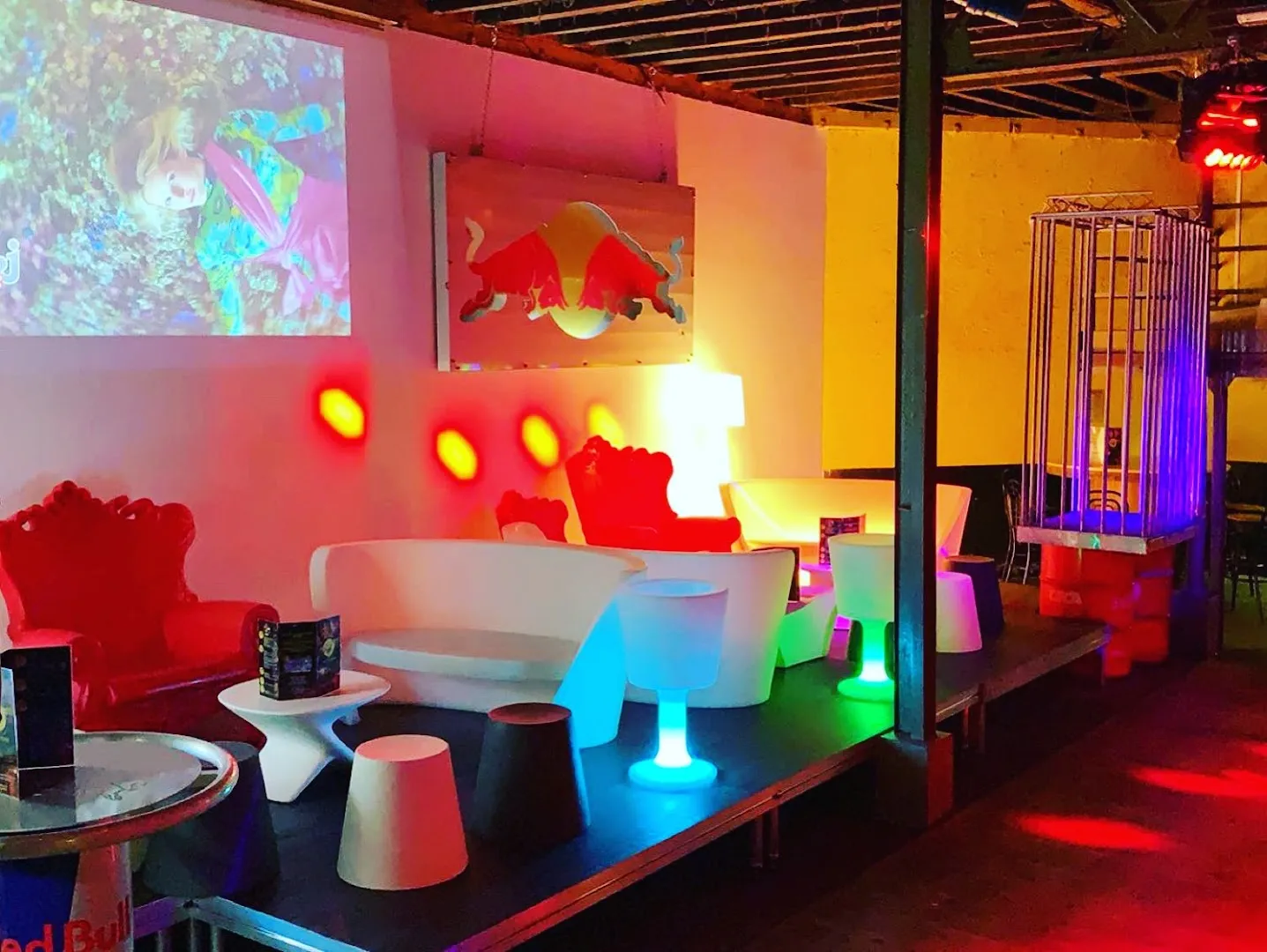 Entrepot cafe